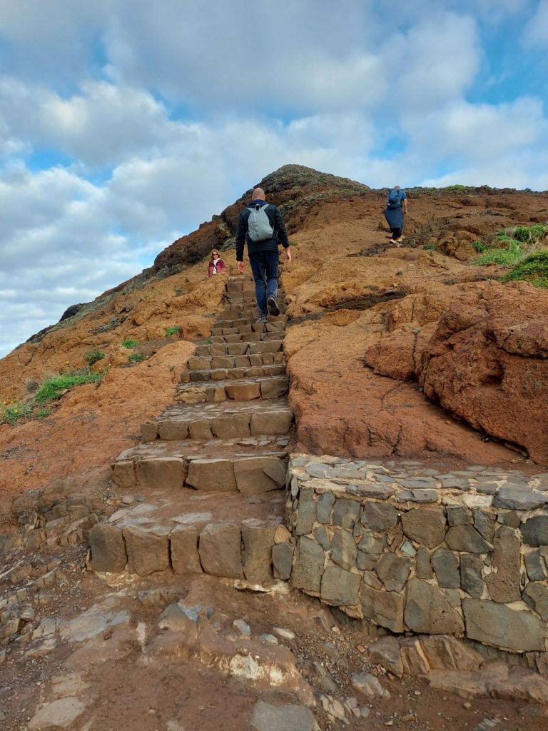 20251126_0915287214563211581593926